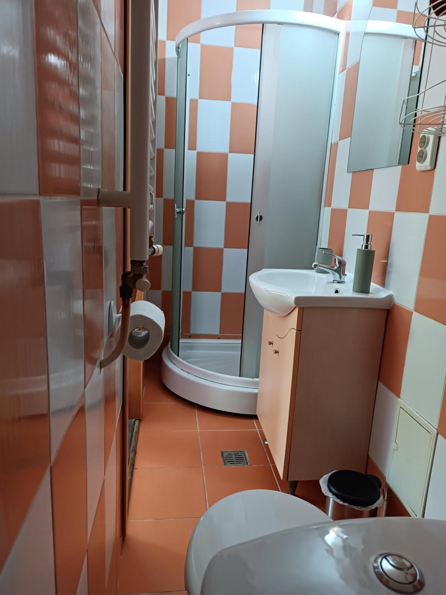 Lend Apartman In The Garden Apartment Миеркуря Чук Екстериор снимка